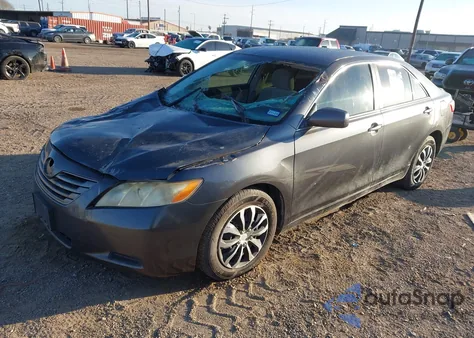 2007 Toyota Camry Le z USA, uszkodzony, nr VIN 4T1BE46KX7U711813